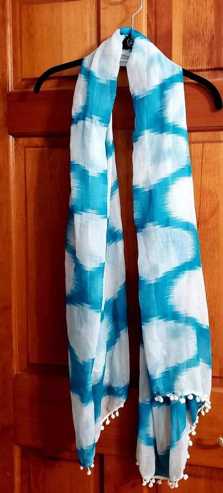 Blue & white tassled scarf